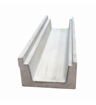 berlaufrinne aus Beton fr PVC Folie, Lnge 1 m